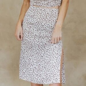 KITTENISH Midi Skirt with Slit